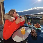 Appartement, Vue Panoramique Avec Terrasse, Parking, Aux Angles Les Angles (Pyrenees-Orientales)
